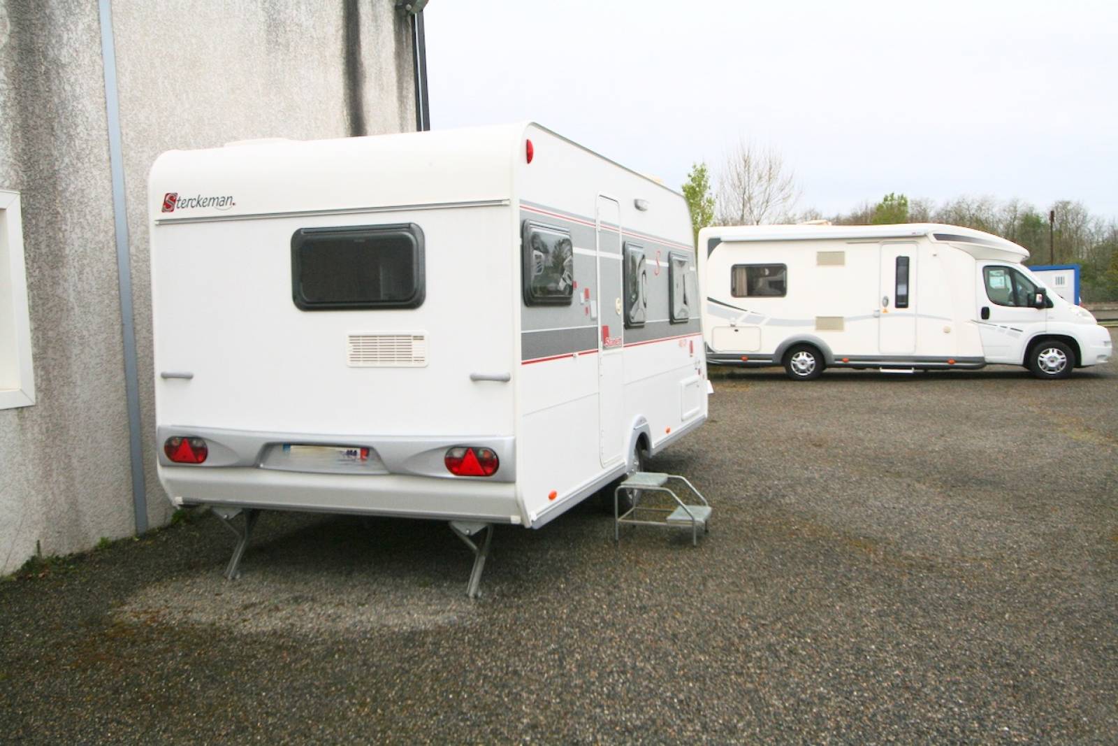 Caravane occasion lit transversal, 4 places, Sterckeman Starlett 465CP à Roques proche Toulouse (31)