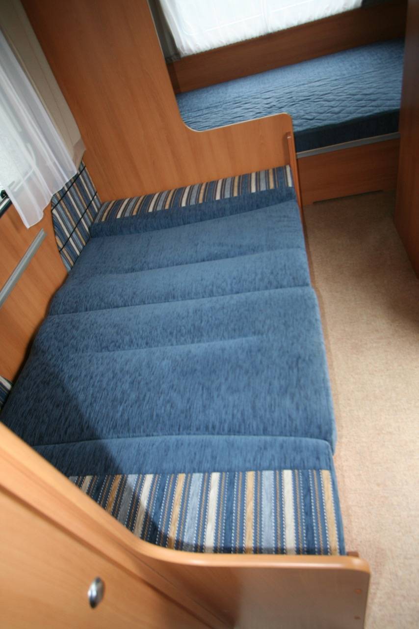 Vend Caravane occasion lit transversal, 4 places, Sterckeman Starlett 465CP à Roques proche Toulouse (31)