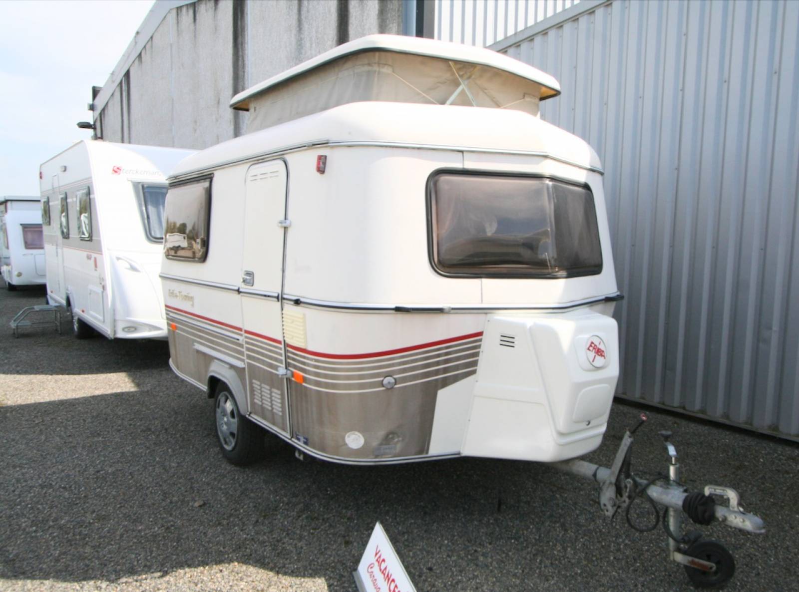 Caravane occasion Eriba Pan familia 310, à Roques proche de Toulouse (31)