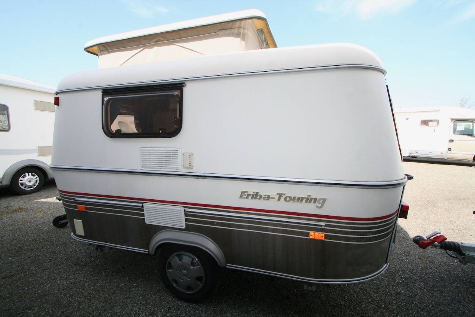 Vend Caravane occasion Eriba Pan familia 310, à Roques proche de Toulouse (31)