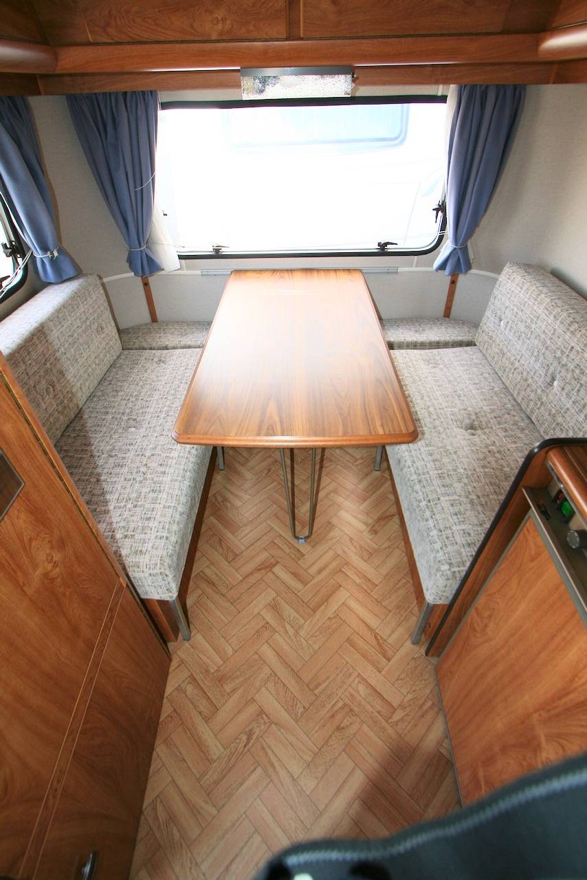 Achat Caravane occasion Eriba Pan familia 310, à Roques proche de Toulouse (31)