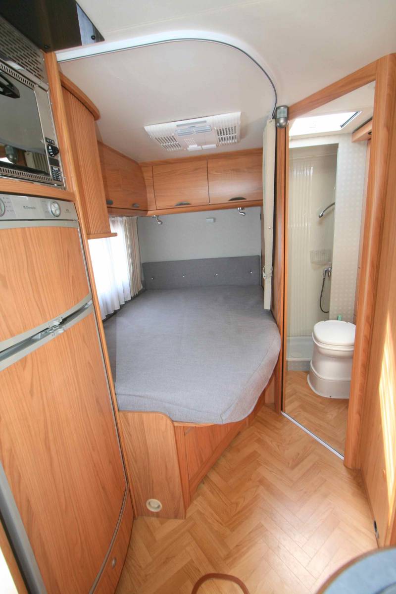camping-Achat camping-car intégral occasion, moins de 7 m, Bürstner Elegance I 685, à Roques proche de Toulouse (31) intégral occasion, moins de 7 m, Bürstner Elegance I 685, à Roques proche de Toulouse (31)