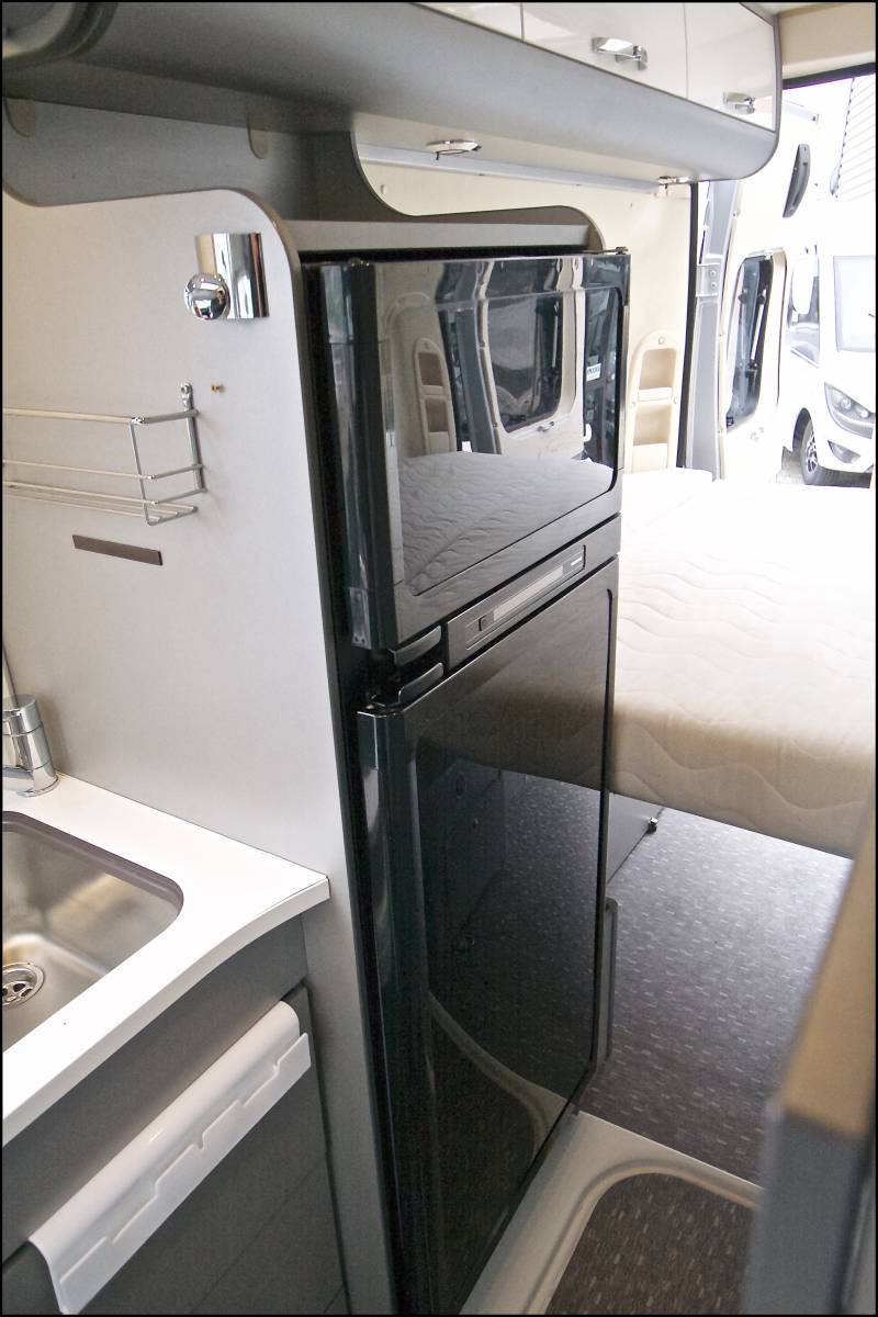 Fourgon aménagé d'occasion Sun Living 59 T, 2015 tout équipé, à Roques près Toulouse (31), midi-Pyrénées