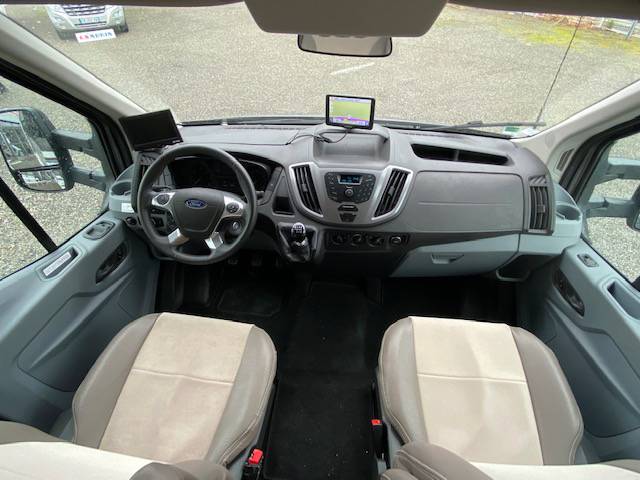 Camping-car profilé occasion, maxi-salon, Chausson Welcome 610, à Roques porche de Toulouse (31)