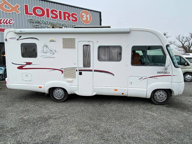 Vente Camping-car intégral occasion, moins de 7 m, 4 places, pas cher, Rapido 986 F, à Toques proche de Toulouse (31)