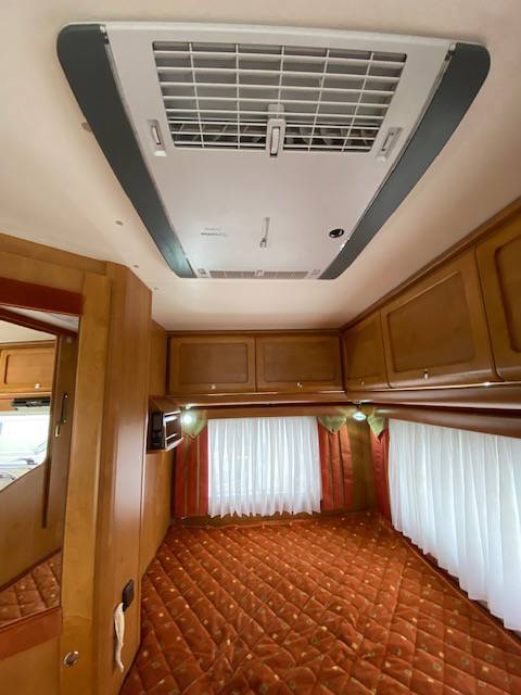 Achat Camping-car intégral occasion, moins de 7 m, 4 places, pas cher, Rapido 986 F, à Toques proche de Toulouse (31)