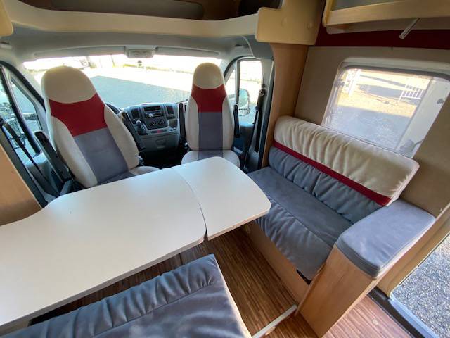 Camping-car profilé d’occasion allemand, lit à la française, lit de pavillon, moins de 7 mètres, Bürstner Quadro IT 664, à Roques, proche de Toulouse 31