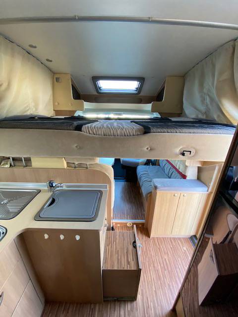 Achat Camping-car profilé d’occasion allemand, lit à la française, lit de pavillon, moins de 7 mètres, Bürstner Quadro IT 664, à Roques, proche de Toulouse 31