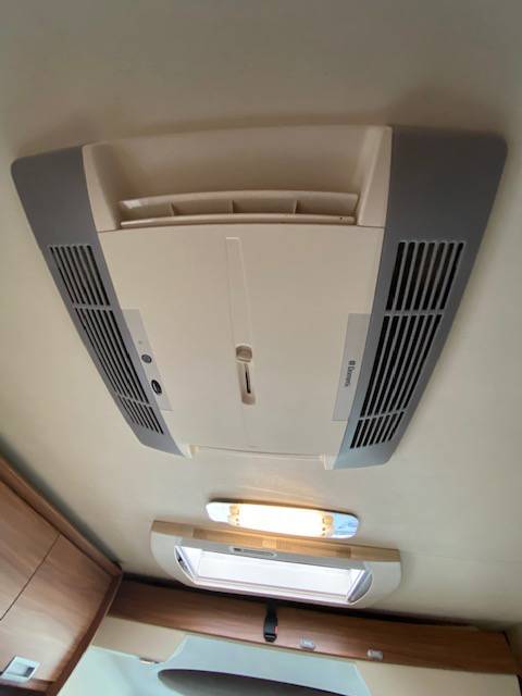 Camping-car intégral occasion poids lourd, lit central, 150 cv, Itineo CB 740 à roques proche Toulouse (31)