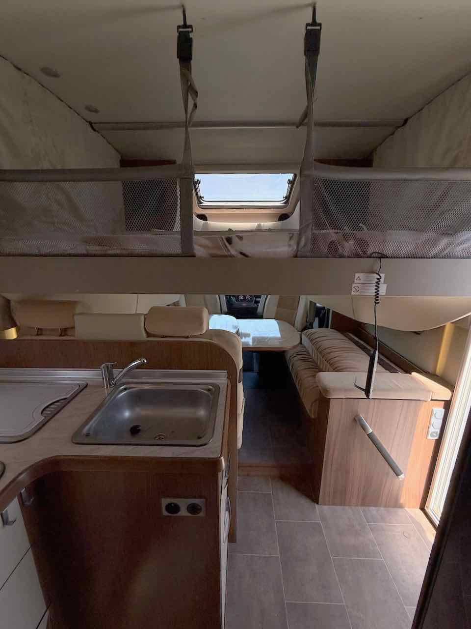 Vend Camping-car profilé occasion, lit de milieu et de pavillon, Bürstner Ixeo IT 724 Plus, à Roques près de Toulouse (31)