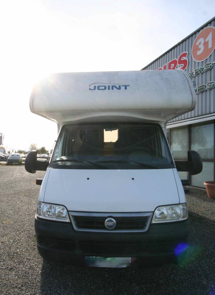 Vend Camping-car capucine occasion, 4 couchages, moins de 6 m, Joint E33, à Roques, proche de Toulouse (31)