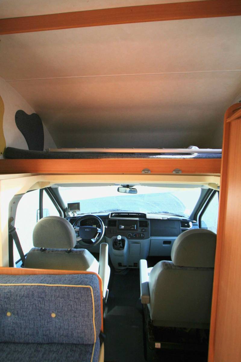Achat Camping-car capucine occasion, 6 places, 6 couchages, Rimor Katamarano 1, à Roques, près Toulouse 31