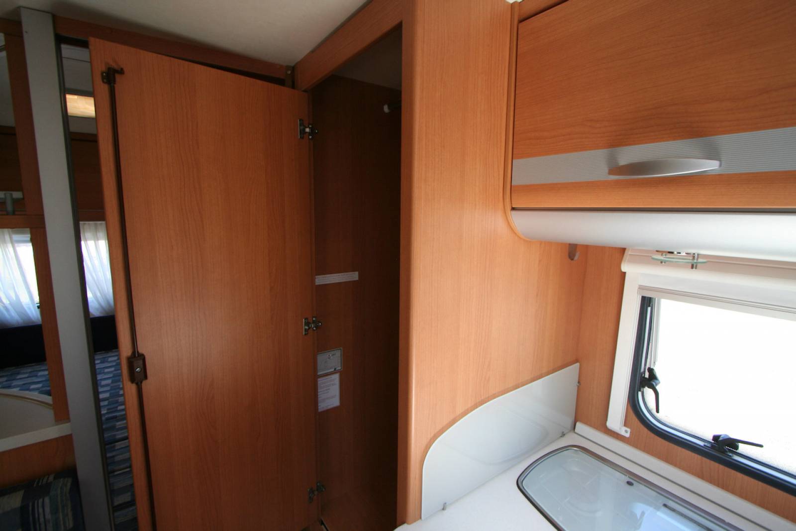 Achat Caravane occasion lits superposés, 5 couchages, Knaus Sport 500 FDK, à Roques proche de Toulouse (31)