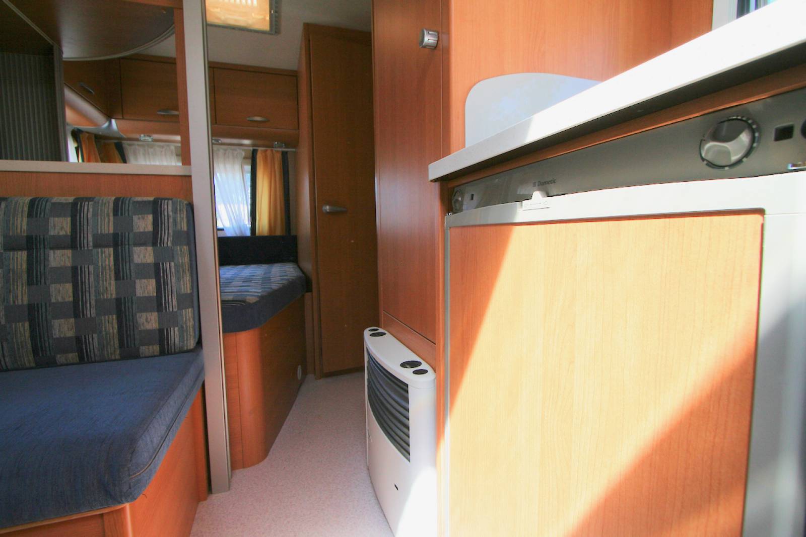 Achat Caravane occasion lits superposés, 5 couchages, Knaus Sport 500 FDK, à Roques proche de Toulouse (31)