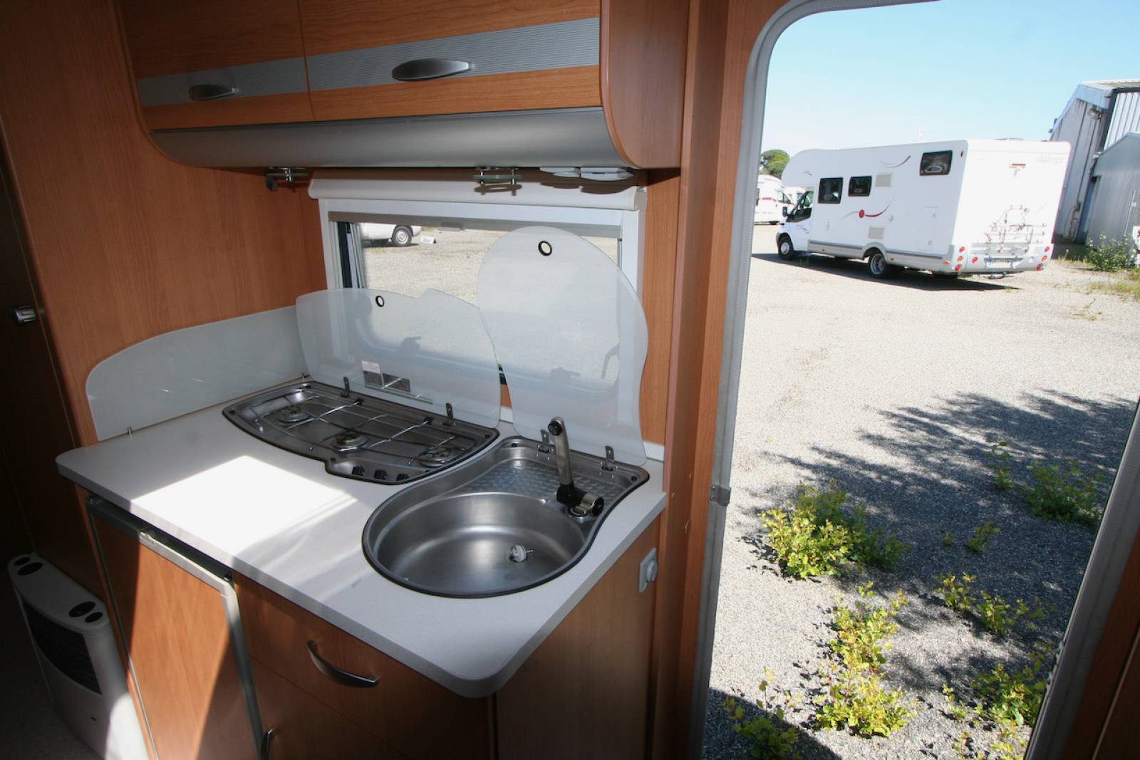 Vend Caravane occasion lits superposés, 5 couchages, Knaus Sport 500 FDK, à Roques proche de Toulouse (31)