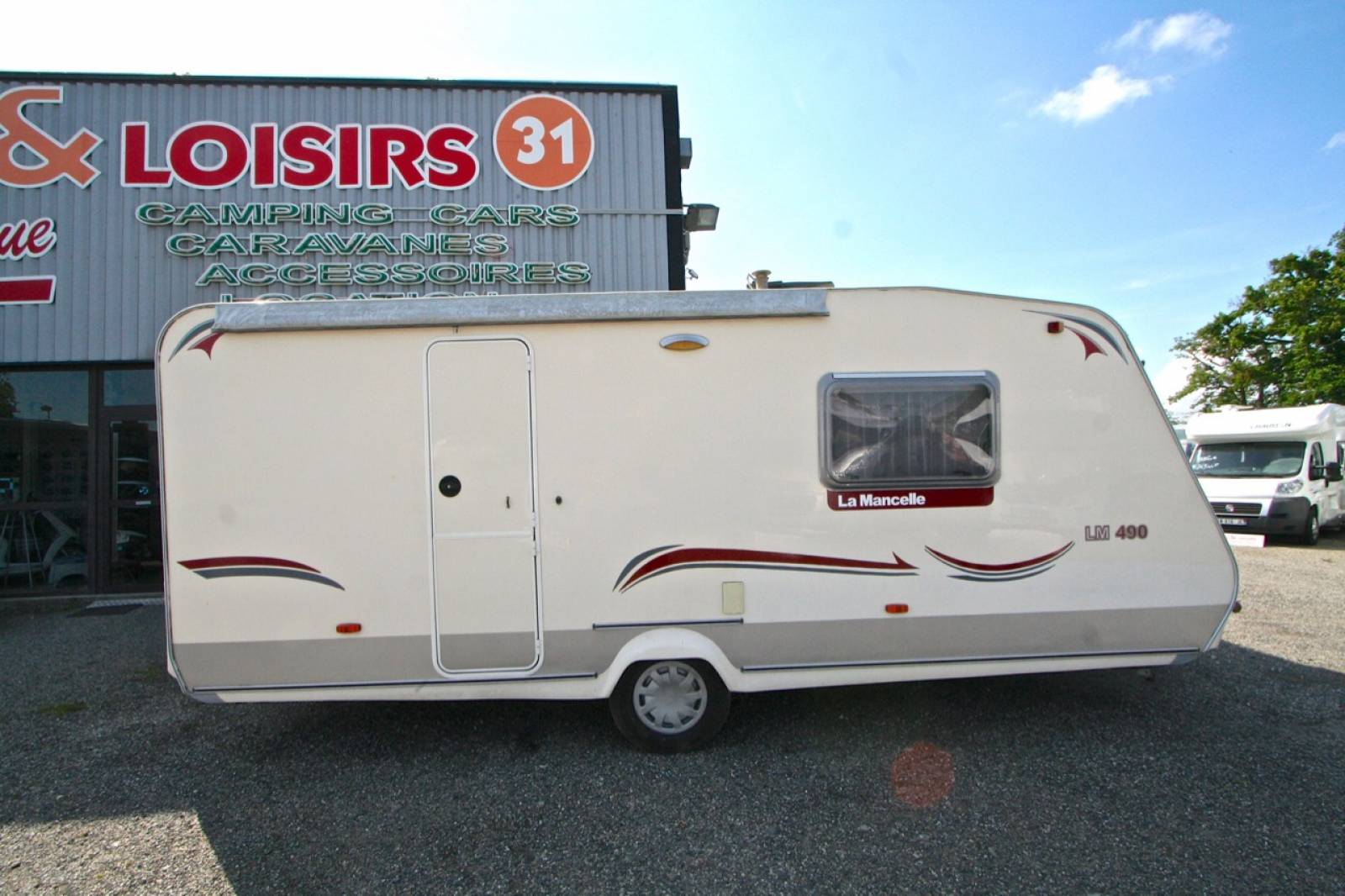Caravane occasion La Mancelle 490, 4 couchages, à Roques près Toulouse (31)