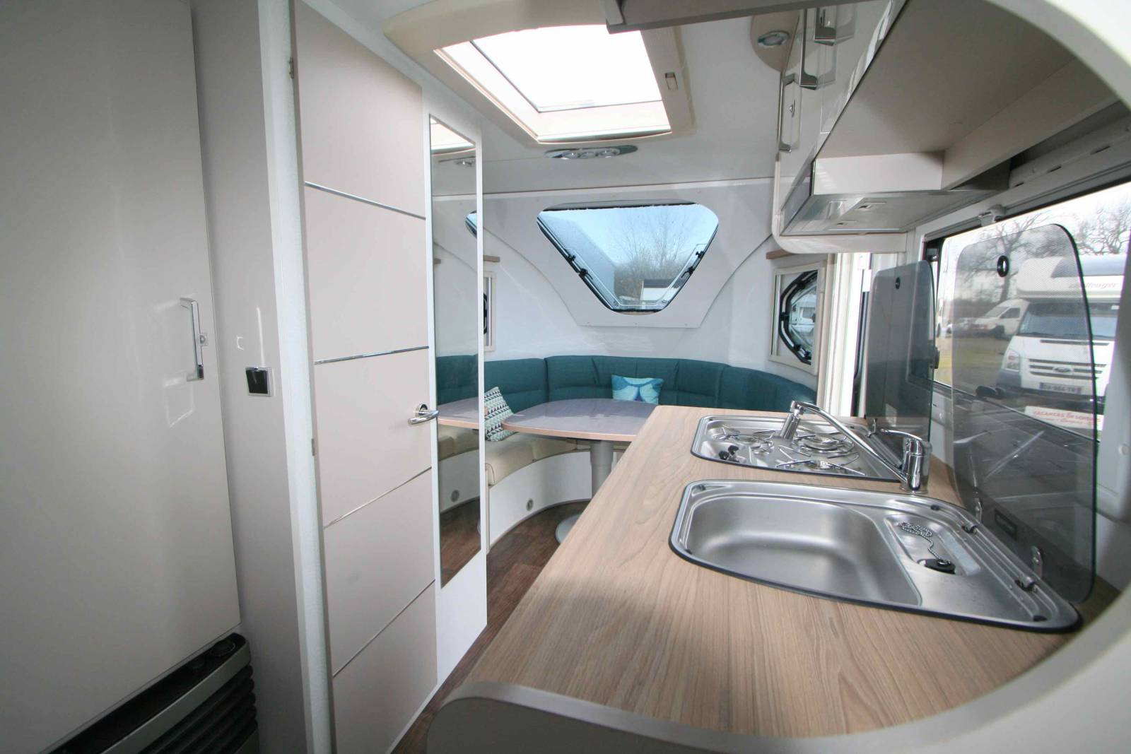 Caravane Occasion, lit central, 4 places, La Mancelle Liberty Plaisance 490, à Roques proche de Toulouse (31)