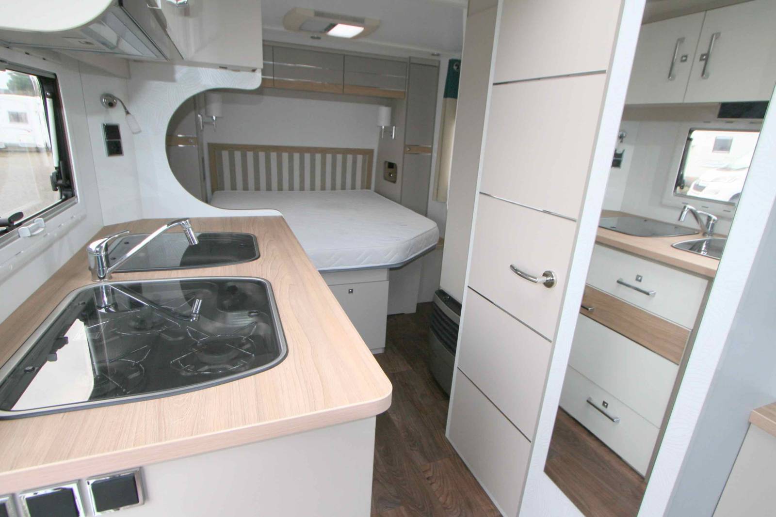 Caravane Occasion, lit central, 4 places, La Mancelle Liberty Plaisance 490, à Roques proche de Toulouse (31)