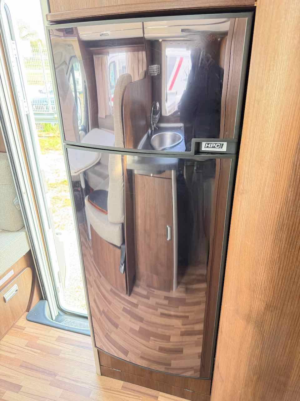 Achat Camping-car profilé occasion, lit central, 3 couchages, Laika Ecovip 412, à Roques proche de Toulouse (31)