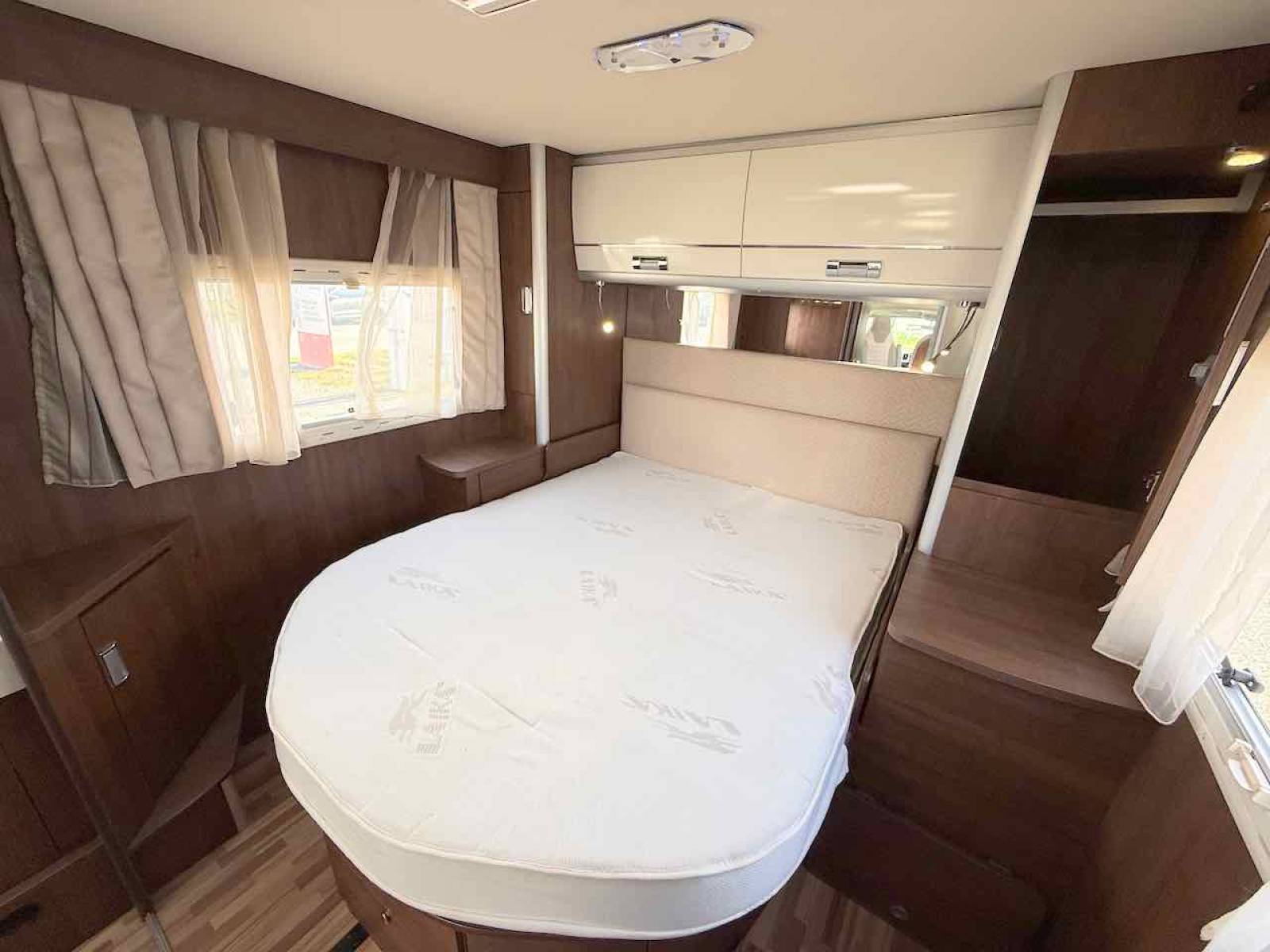 Achat Camping-car profilé occasion, lit central, 3 couchages, Laika Ecovip 412, à Roques proche de Toulouse (31)