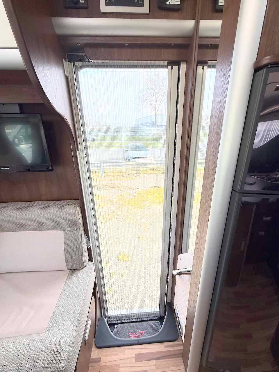 Achat Camping-car profilé occasion, lit central, 3 couchages, Laika Ecovip 412, à Roques proche de Toulouse (31)