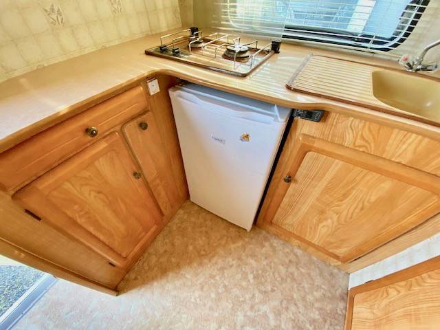 Caravane occasion lit central La Mancelle 490 CB à Roques proche de Toulouse (31)