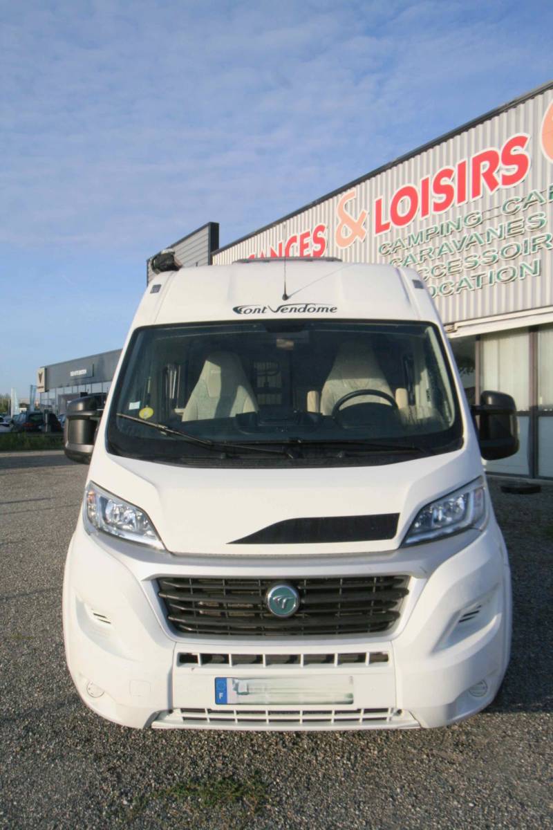 Vend Fourgon occasion, moins de 6 m, 4 places, 3 couchages, Font Vendôme Leader Camp,  à Roques proche de Toulouse (31)