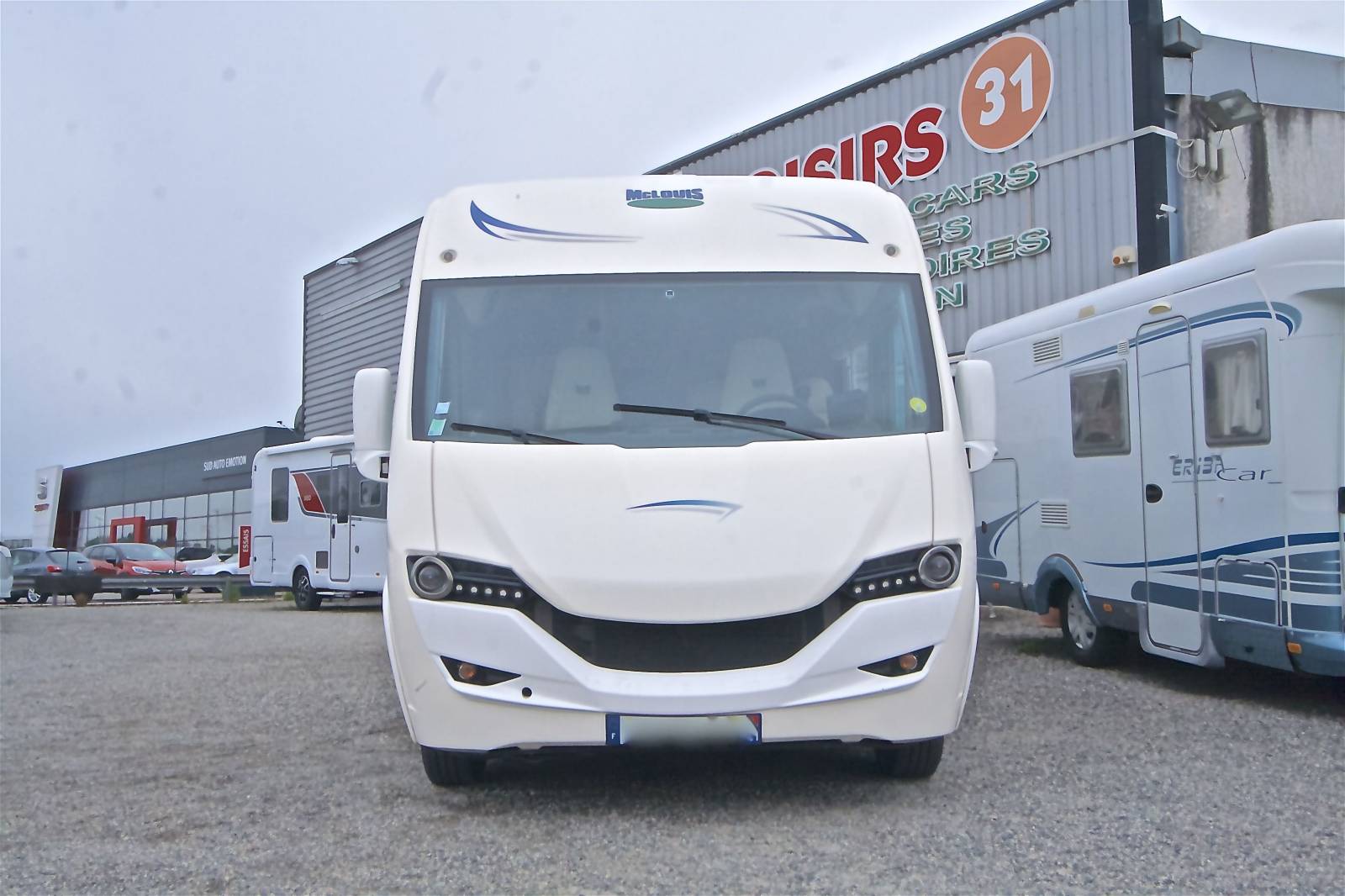 Camping-car intégral occasion 4 places Mc Louis Nevis 876 G à Roques, près Toulouse (31)