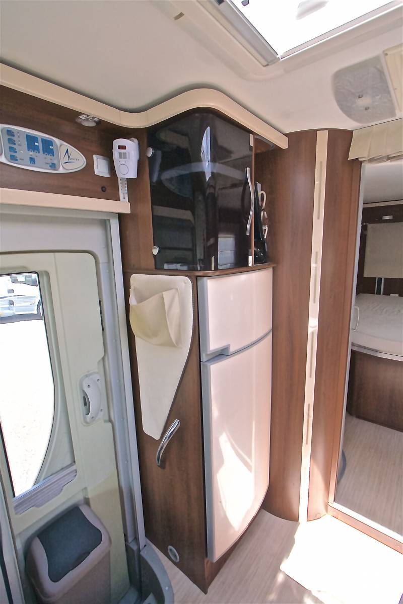 Achat Camping-car intégral occasion 4 places Mc Louis Nevis 876 G à Roques, près Toulouse (31)