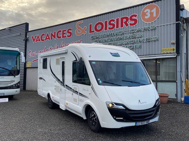Camping-car intégral occasion, lit de milieu, Mc Louis Nevis 880 G édition luxe, à Roques proche de Toulouse, Midi-Pyrénées