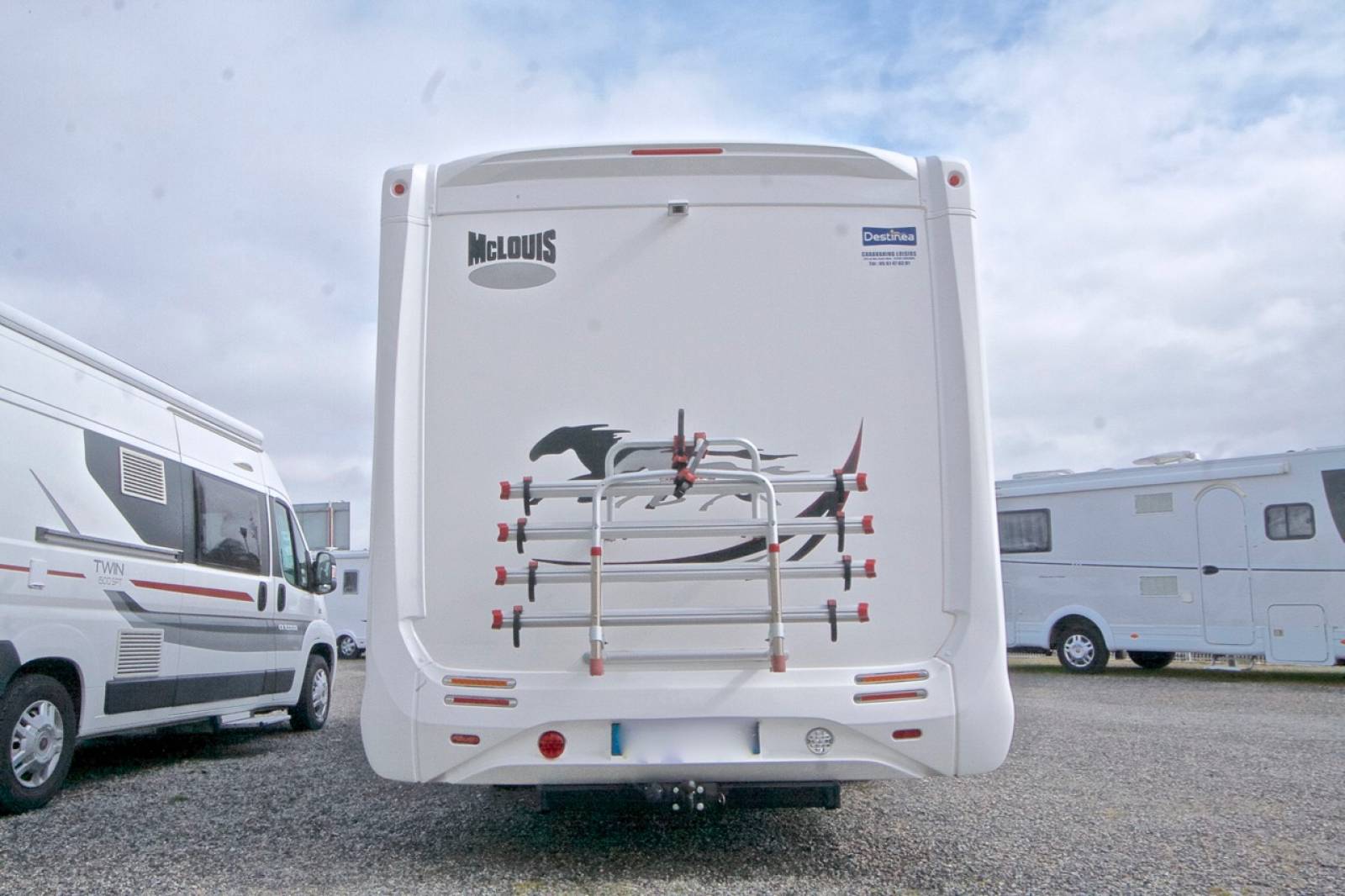 Camping-car profilé occasion, 5 couchages, lit de milieu, Mc Louis Yearling 77G, à Toulouse (31)