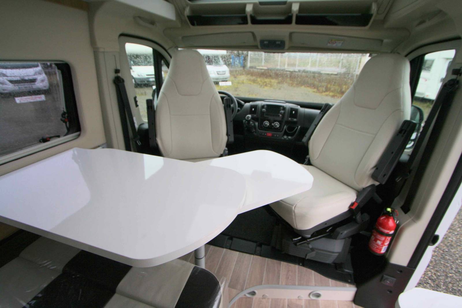 Fourgon occasion, moins de 6 m, peu de kilomètres, Mc Louis Memphys 3 S-Line privilège limited édition, à Roques proche de Toulouse (31)