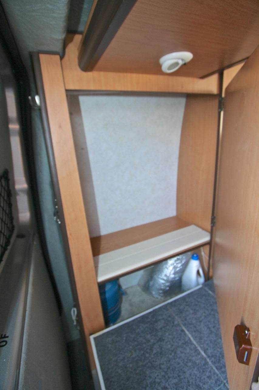 Fourgon Aménagé Van occasion, Mercedes Vito aménagé, à Roques (31)Fourgon Aménagé Van occasion, Mercedes Vito aménagé, à Roques (31)