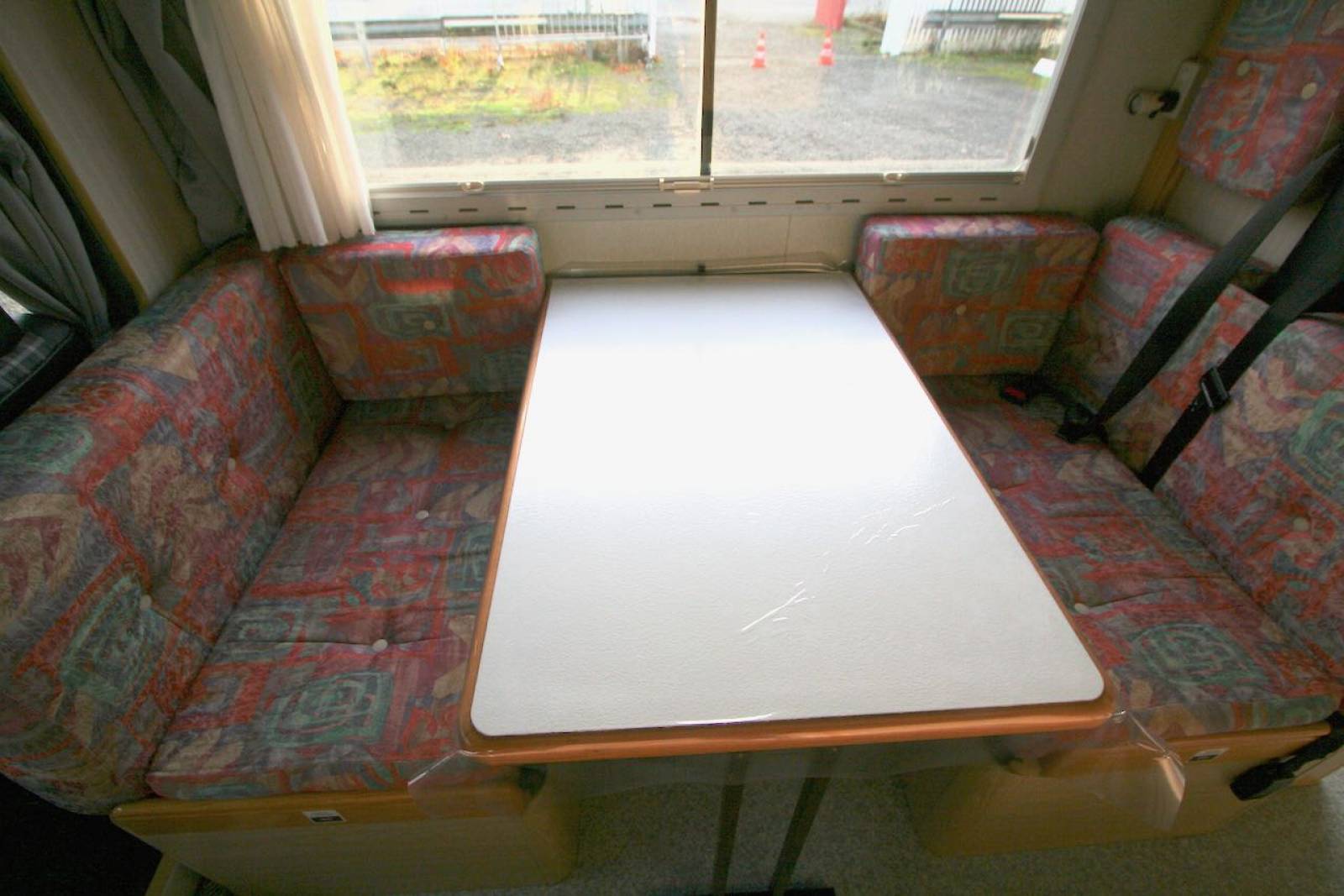 Achat Camping-car capucine occasion, 6 places, moins de 6 m, Mobilvetta design Driver 57, à Roques proche Toulouse (31)