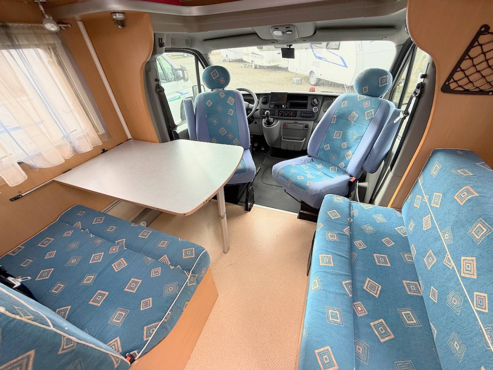 Achat Camping-car Profilé occasion, 4 places, 4 couchages, moins de 7 m,  Lit à la française, Mooveo P 660 , à Roques proche de Toulouse (31)