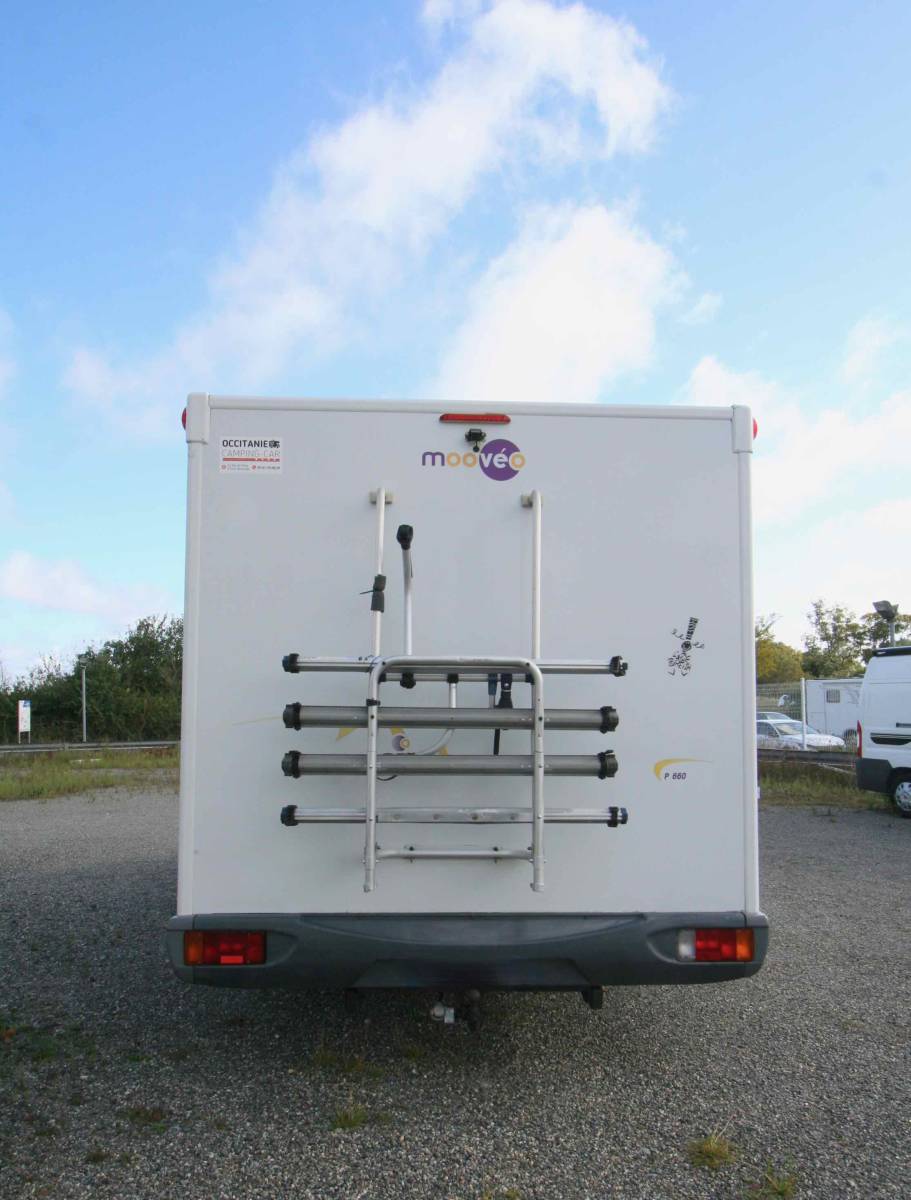 Achat Camping-car profilé occasion, moins de 7 m, lit à la française, 4 places, Mooveo P 660, à Roques proche de Toulouse (31)