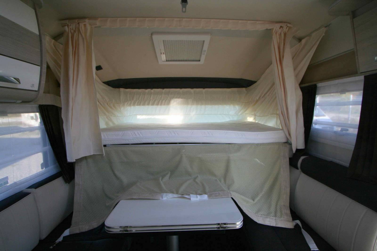 Camping-car intégral occasion, lits jumeaux, 160 cv, salon face à face, Mobilvetta K-Yacht 86 Teckno line, à Roques proche de Toulouse (31)