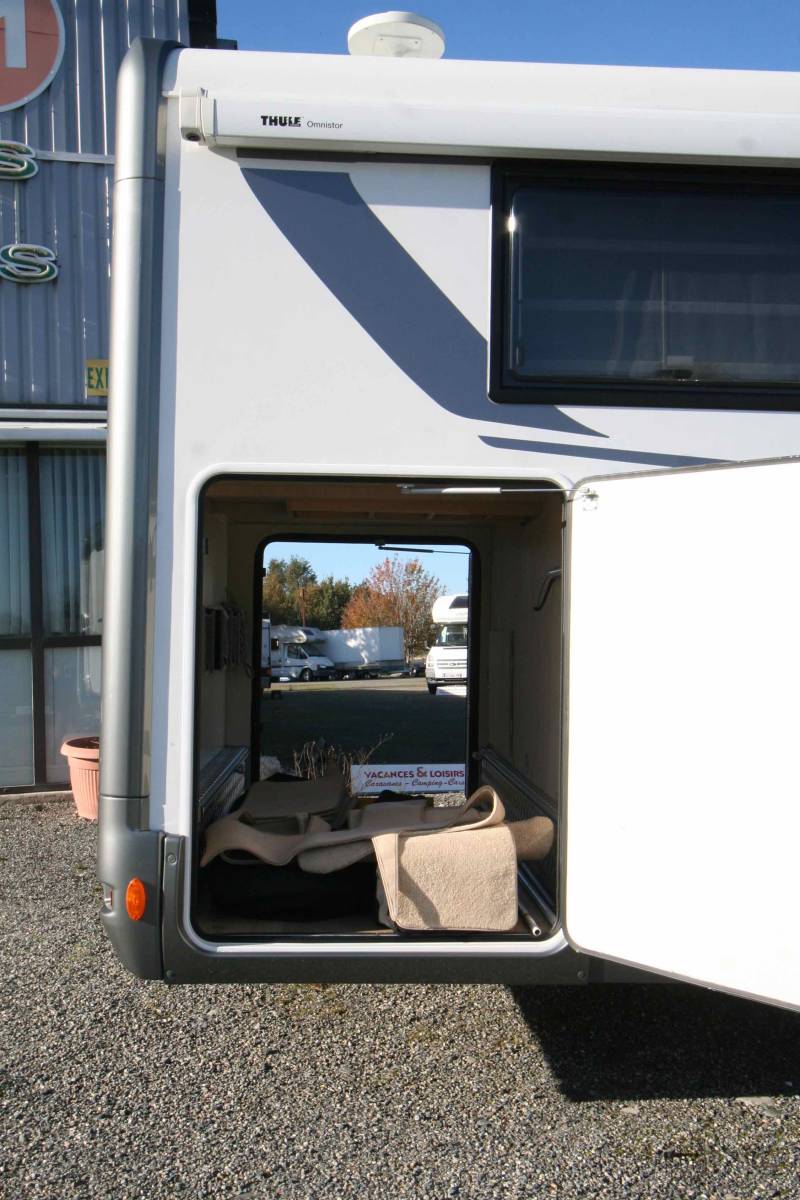 Vend Camping-car intégral occasion, lits jumeaux, 160 cv, salon face à face, Mobilvetta K-Yacht 86 Teckno line, à Roques proche de Toulouse (31)