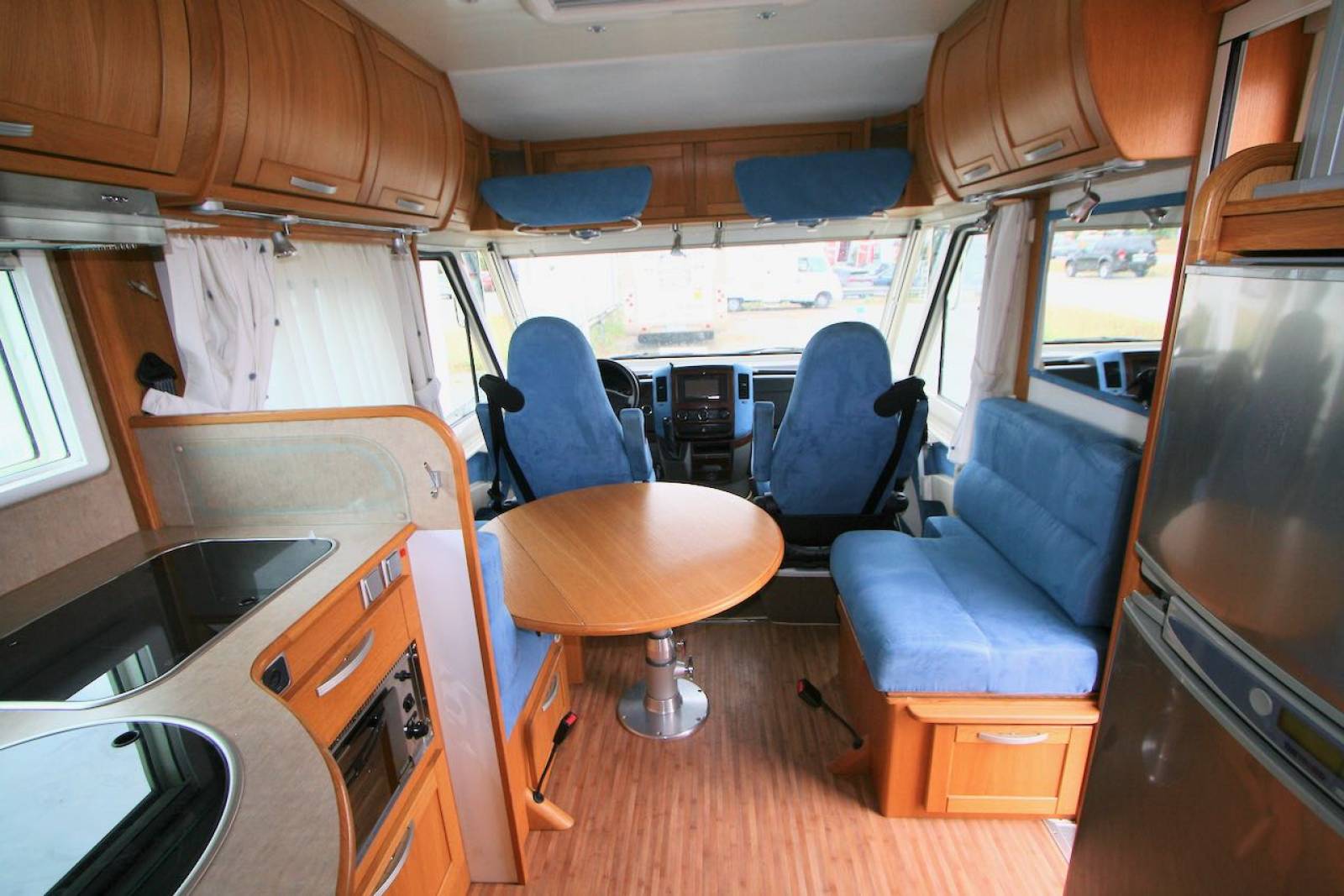 Vend Camping-car intégral occasion, Mercedes, boîte auto, poids lourd, lits jumeaux, NOTIN Oural,  à Roques, près de Toulouse (31)