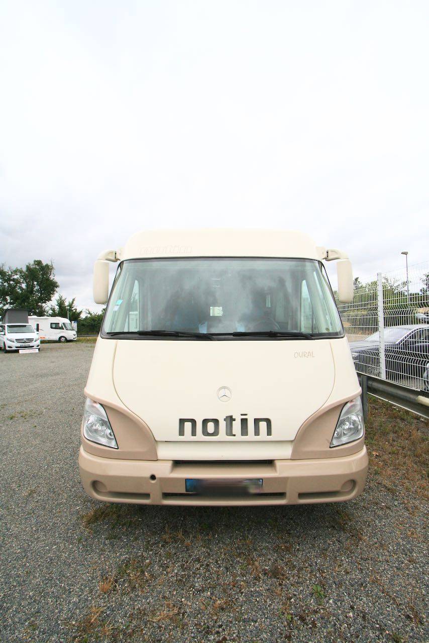 Vend Camping-car intégral occasion, Mercedes, boîte auto, poids lourd, lits jumeaux, NOTIN Oural,  à Roques, près de Toulouse (31)