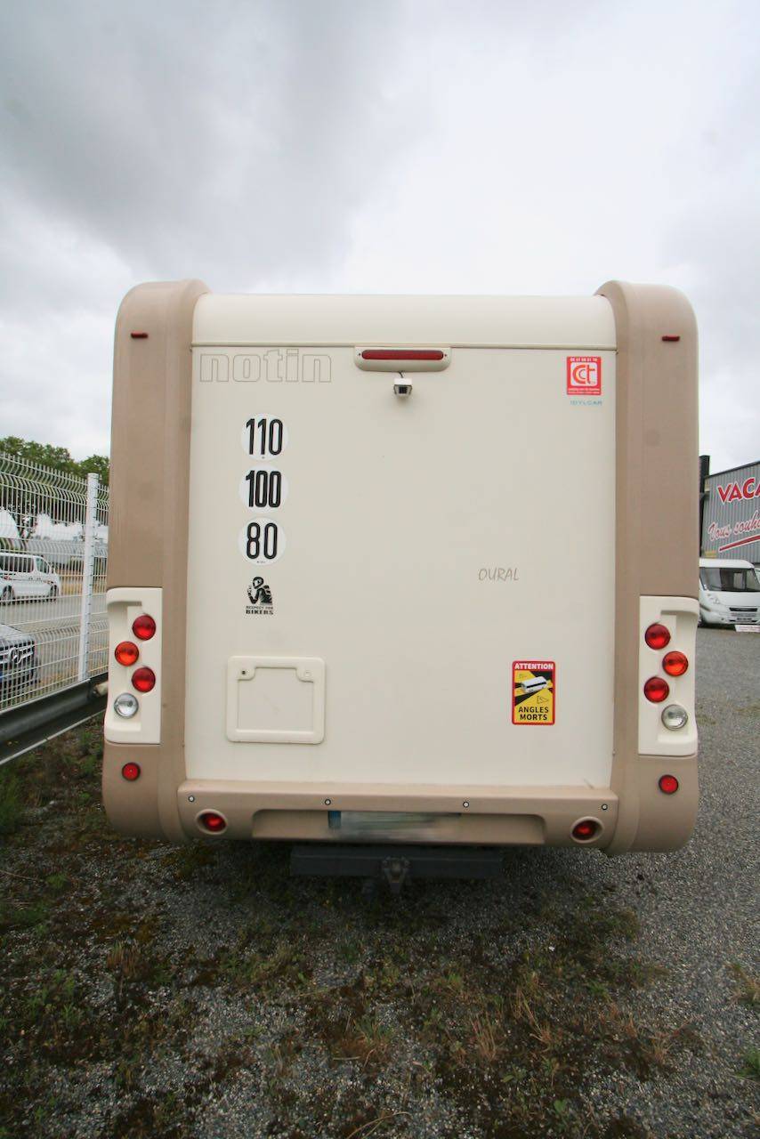 Camping-car intégral occasion, Mercedes, boîte auto, poids lourd, lits jumeaux, NOTIN Oural,  à Roques, près de Toulouse (31)