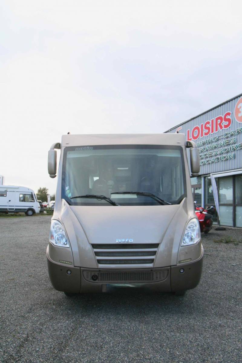 Camping-car Intégral occasion, lit central, lit de pavillon, poids lourd, 3,0L, 170 cv, Notin Volga 2, à Roques proche de Toulouse (31)