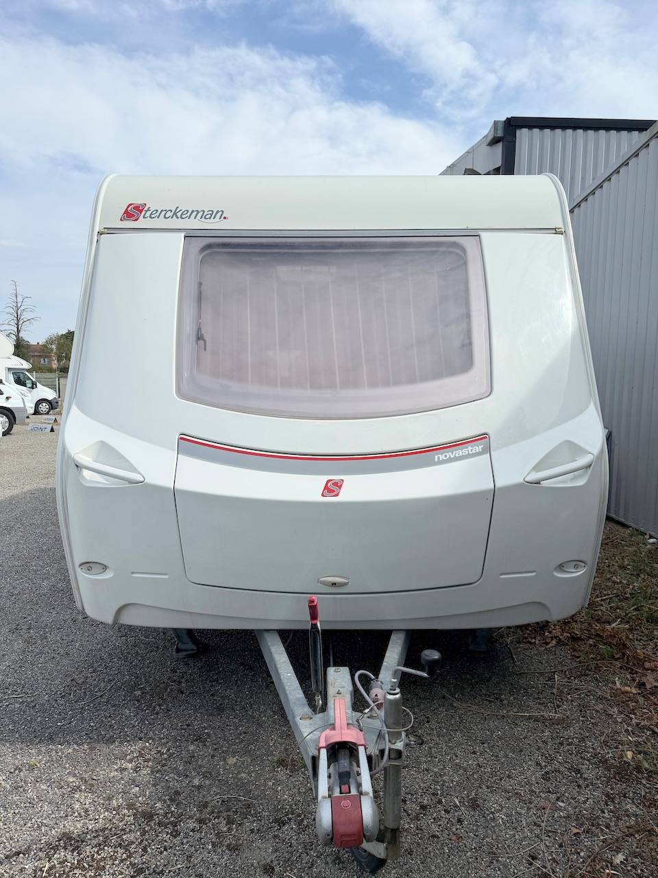 Achat Caravane Occasion, lit central, 4 places, Sterkeman Novastar 500 CP, à Roques proche de Toulouse (31)