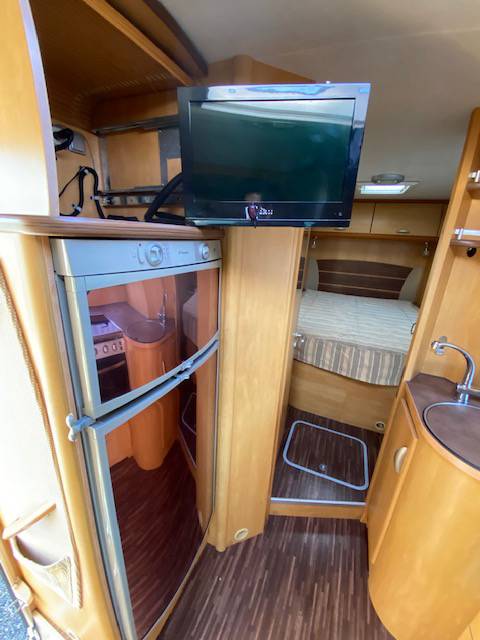 Achat Camping-car profilé occasion, lit central, Pilote référence P 730, à Roques proche de Toulouse (31)