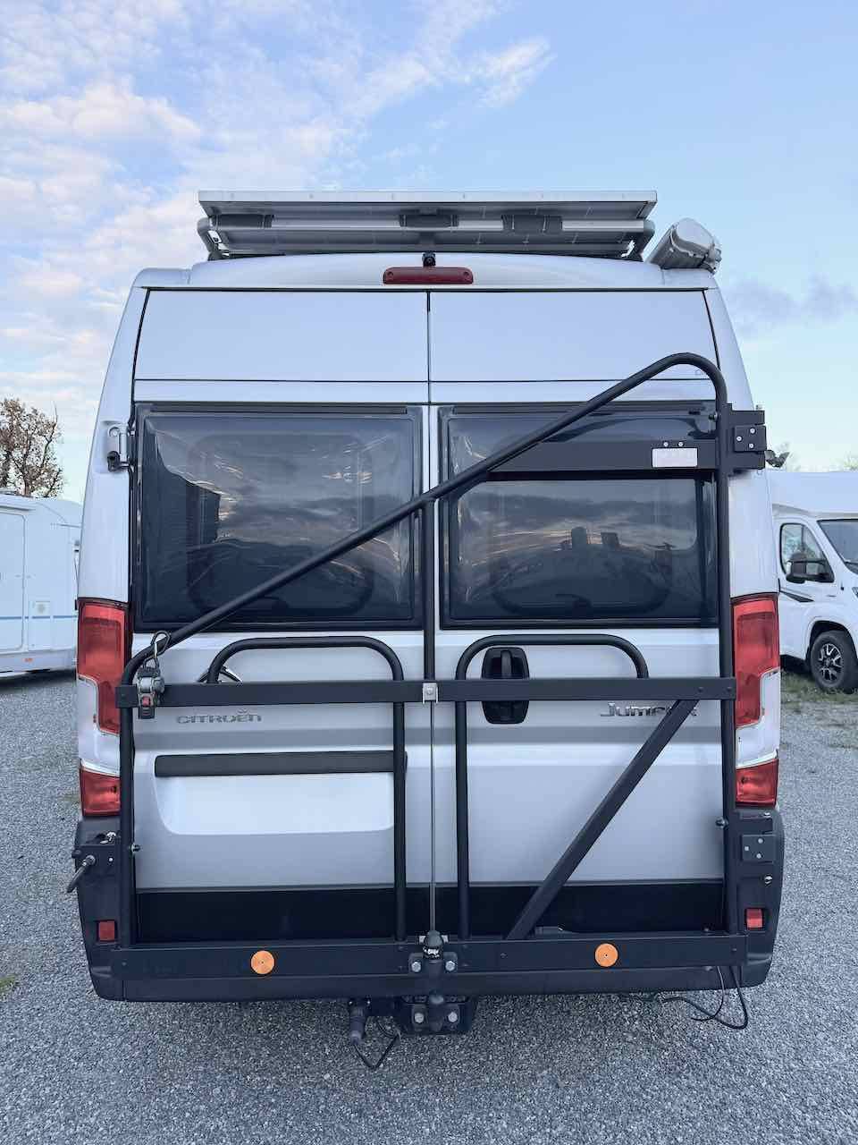 Vend Fourgon aménagé d'occasion moins de 6 m, parfaitement équipé, Possl Summit 600 plus, à Roques près Toulouse (31)