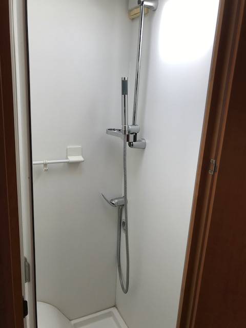 Camping-car profilé d’occasion, lit de milieu, 3 places, Fleurette Magister 73 LMS, à Roques proche de Toulouse 31