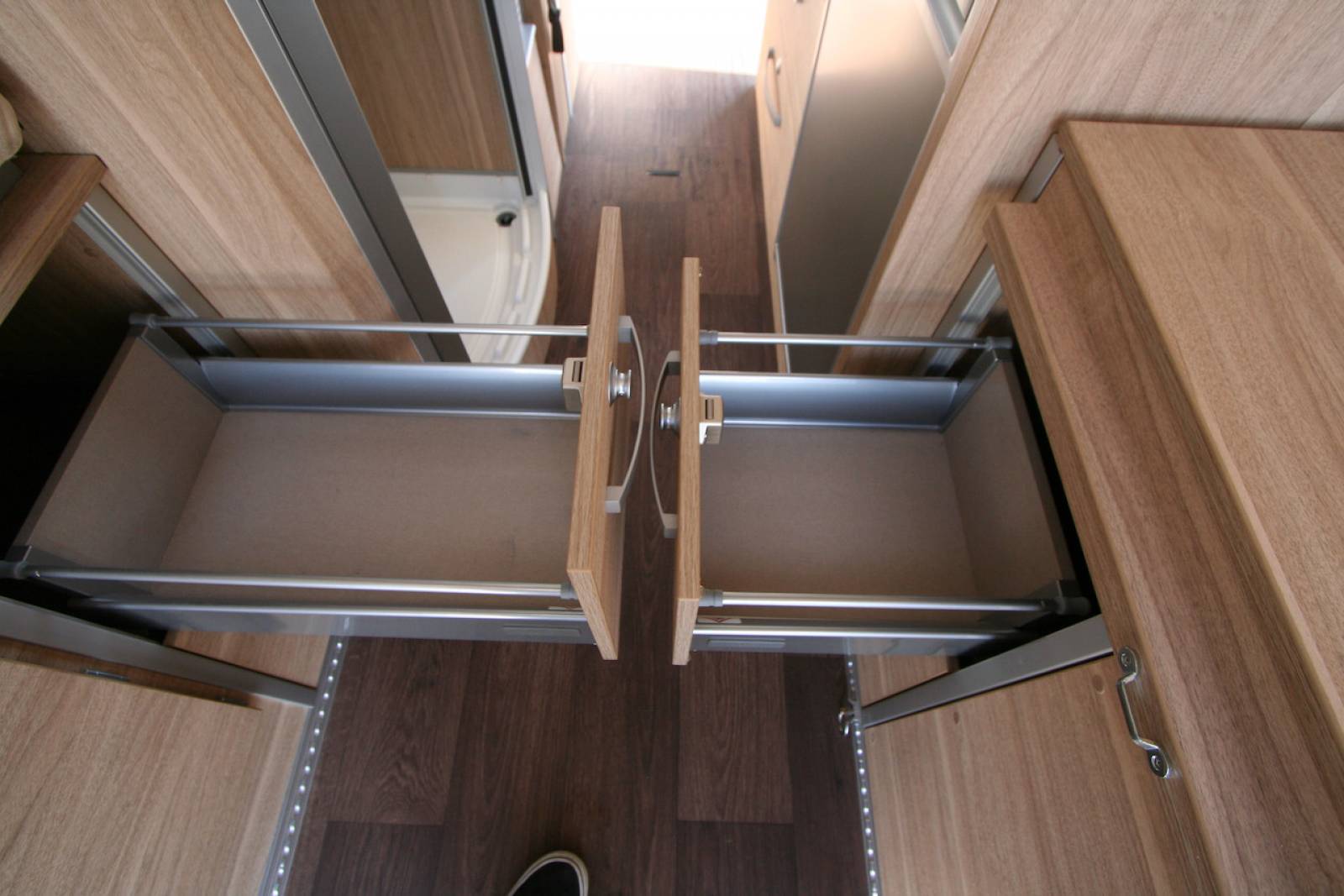 Fourgon aménagé occasion, CrossOver, récent, moins de 6 m, 2 couchages, Hymercar Grand Canyon option CrossOver, à Roques, proche de Toulouse (31)