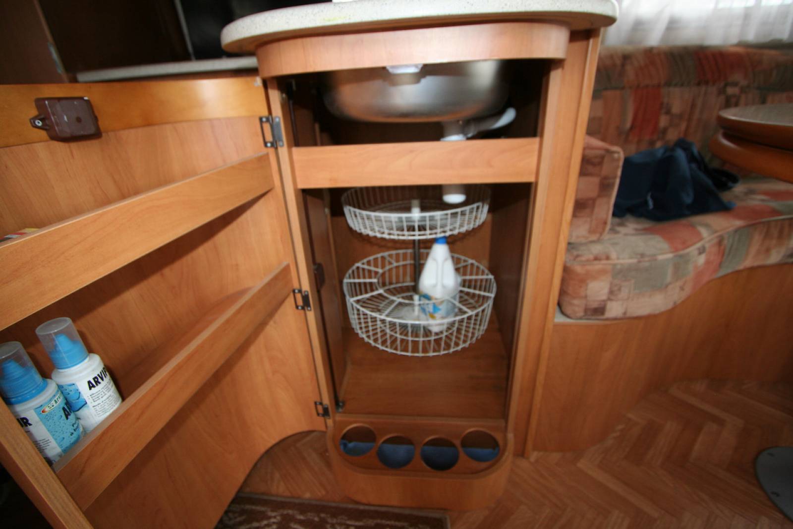 Camping-car intégral occasion, Mercedes, 4 places, 4 couchages, Esterel Manhantan 21 L, à Roques proche de Toulouse 31