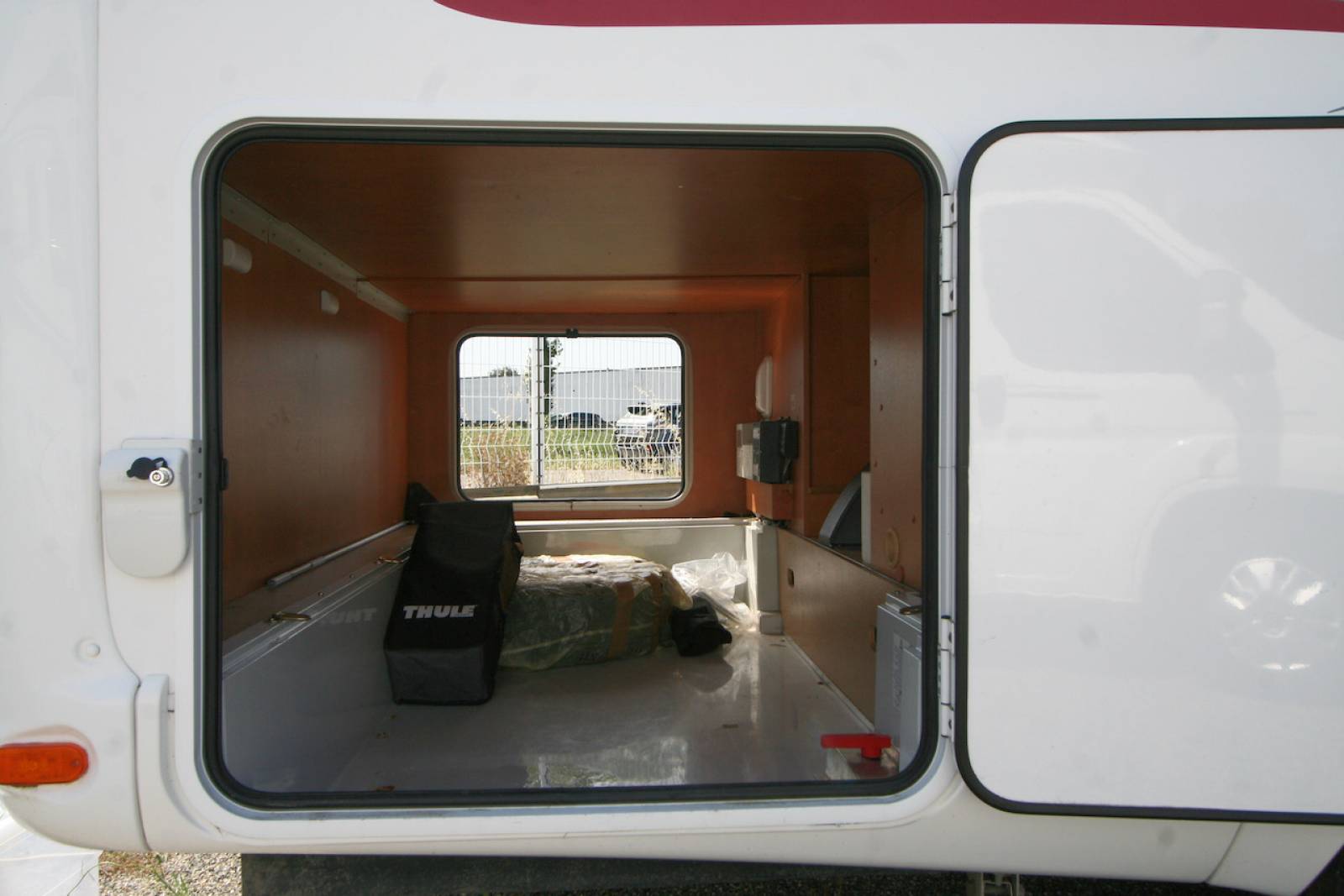 Achat Camping-car profilé d’occasion, lit central, maxi-salon, 4 places, 3 couchages, Rapido Randonneur 7092D, à Roques sur Garonne proche de Toulouse (31)