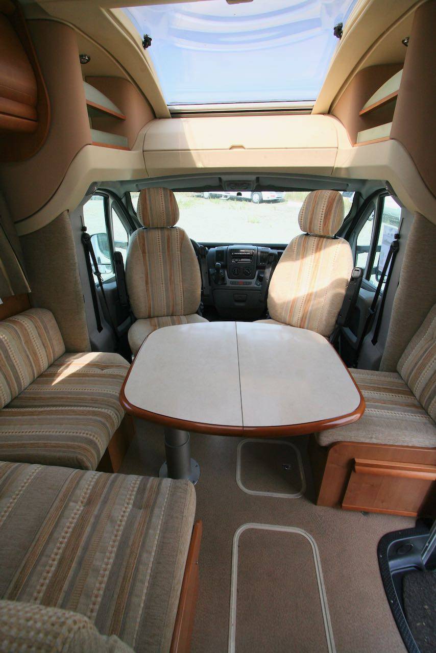 Vend Camping-car occasion profilé, lit sur soute, Rapido 7083 DC, à Roques proche de Toulouse (31)